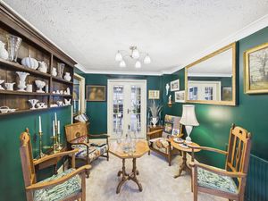 Snug- click for photo gallery